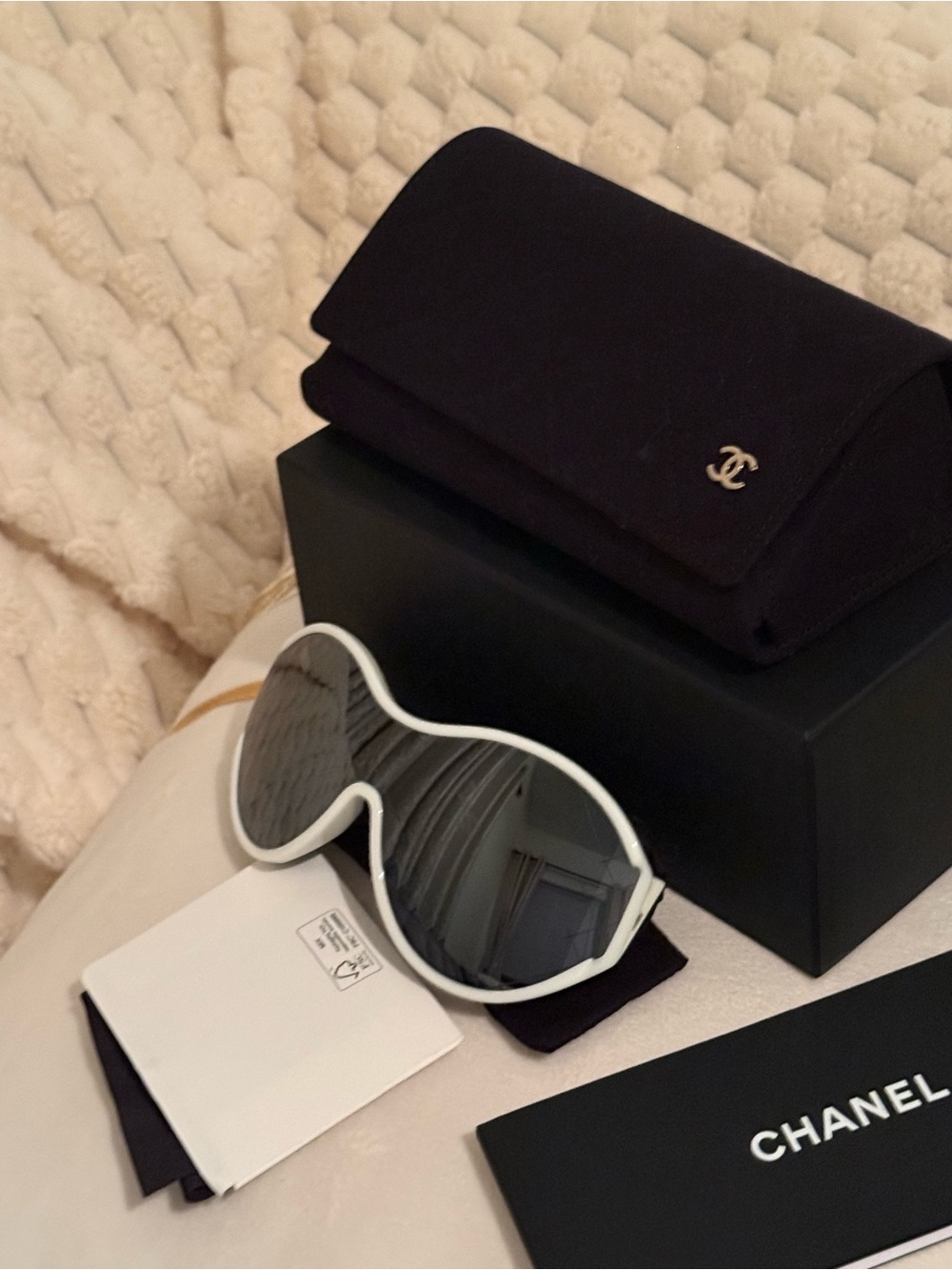 🔥NWT Chanel - Shield Sunglasses - White Black Mirror - Chanel Eyewear $575🔥